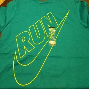 Men's Nike run tshirt